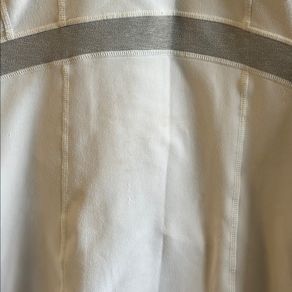 Lululemon Distance Pullover White/Gray Jacket Size 6 Thumbholes and back pocket - Picture 3 of 7